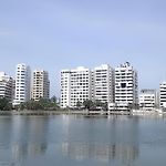 Hermoso apartamento con vista en el laguito