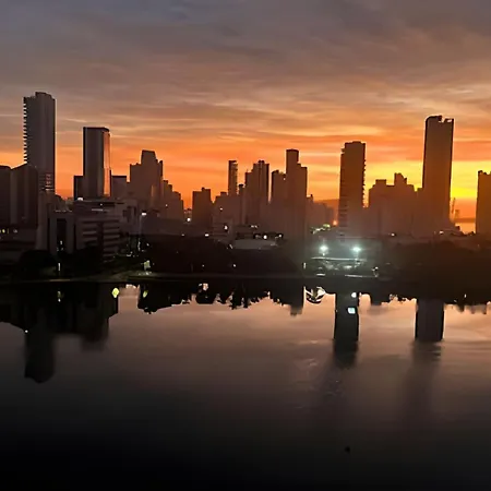 Hermoso Con Vista En El Laguito Apartamento *