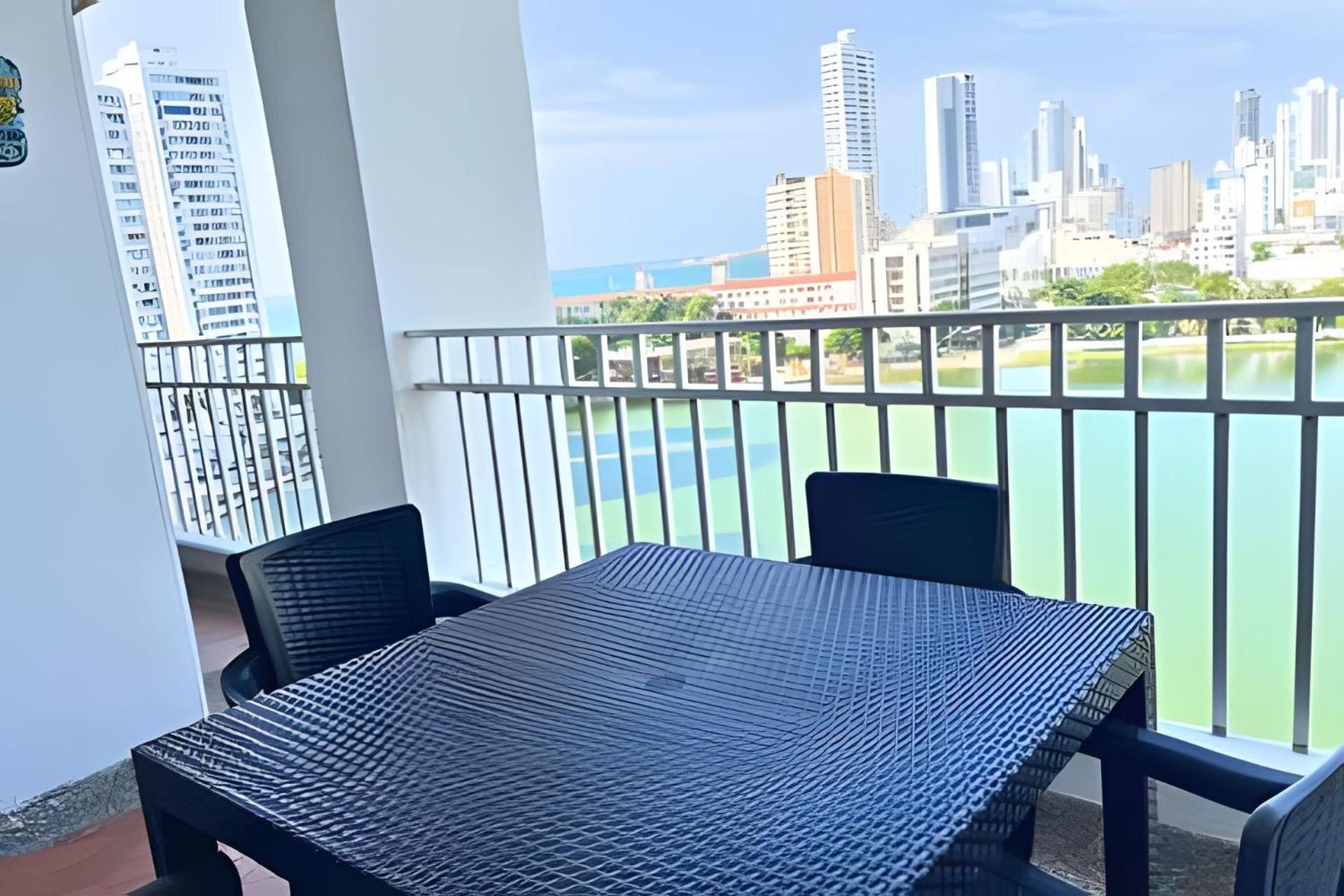 Hermoso Con Vista En El Laguito Apartment